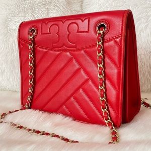 ✨Tory Burch Bright Red Leather Chain Bag